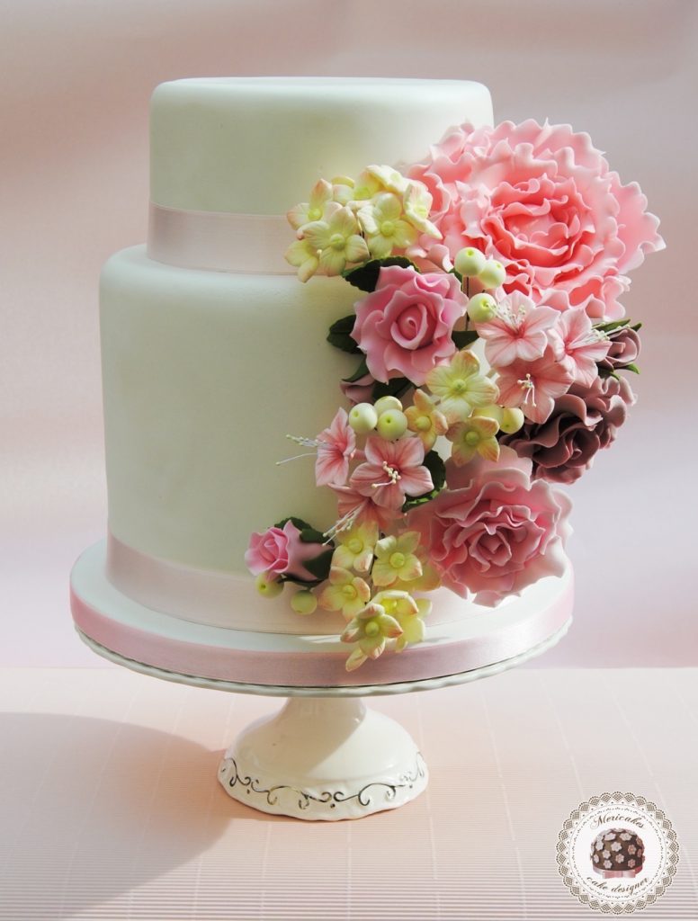 wedding-cake-flores-flowers-rosas-peonia-petunias-hortensias-tarta-boda-bride-sugarcraft-sugarpaste-pasta-de-azucar-mericakes-reposteria-creativa