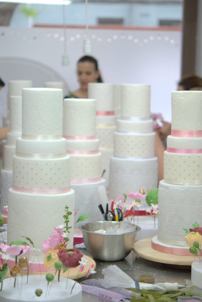 master-class-love-is-in-the-cake-curso-reposrteria-creativa-tartas-de-boda-wedding-cake-tartas-decoradas-fondant-mericakes-tarta-valencia-41