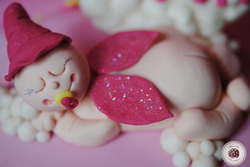tarta-baby-shower-mericakes-bebe-baby-hada-tartas-decoradas-tartas-barcelona-mericakes-sugarcraft-fondant-angelito-pink-cake-girl-cake