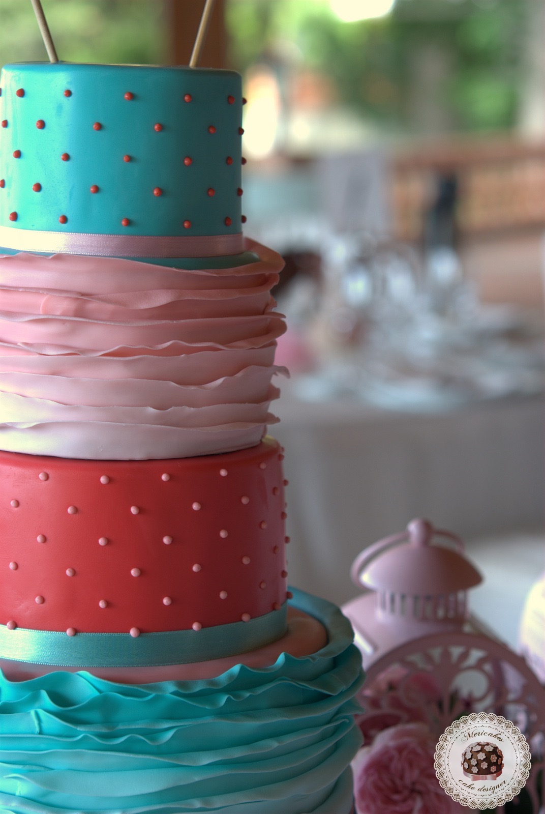 dessert-table-mesa-dulce-candy-bar-comunion-primera-comunion-mericakes-barcelona-mas-de-sant-llei-tartas-decoradas-tartas-infantiles-macarons-mini-cupcakes-7