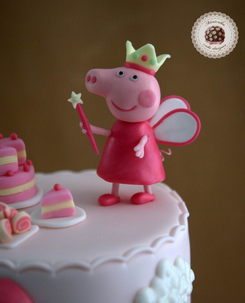 pepa-pig-tarta-cake-birthday-cake-tarta-decorada-tartas-barcelona-mericakes-girl-cake-fairy-pepa-pastel-fondant-satin-ice-3