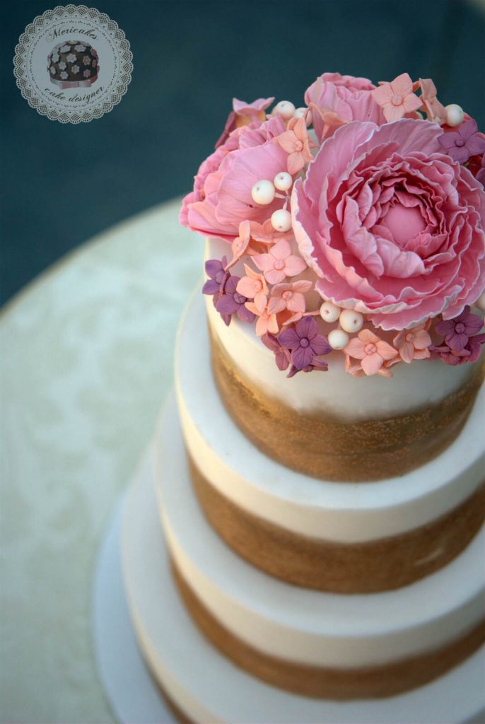 Peony & Gold Wedding Cake -Tarta de boda
