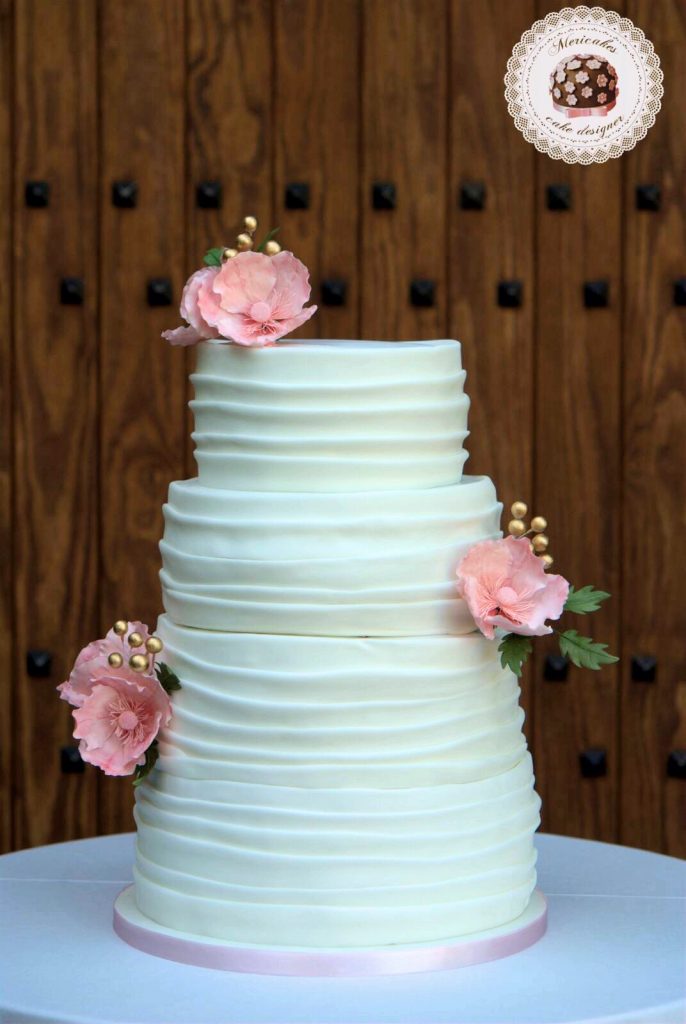 wedding-cake-anemona-sugarcraft-barcelona-mericakes-mas-de-sant-llei-bodas-barcelona-tarta-de-boda-flores-de-azucar_fotor