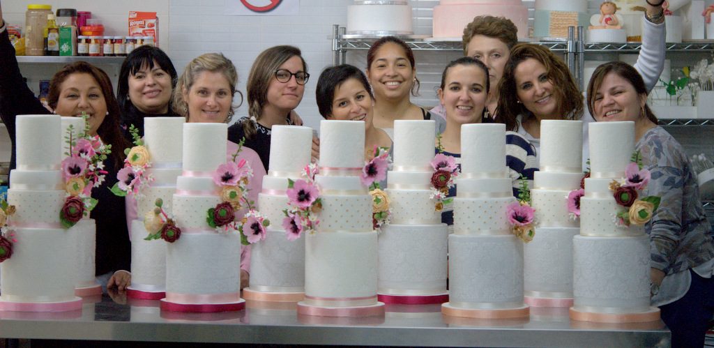 master-class-love-is-in-the-cake-curso-reposrteria-creativa-tartas-de-boda-wedding-cake-tartas-decoradas-fondant-mericakes-tarta-valencia-46