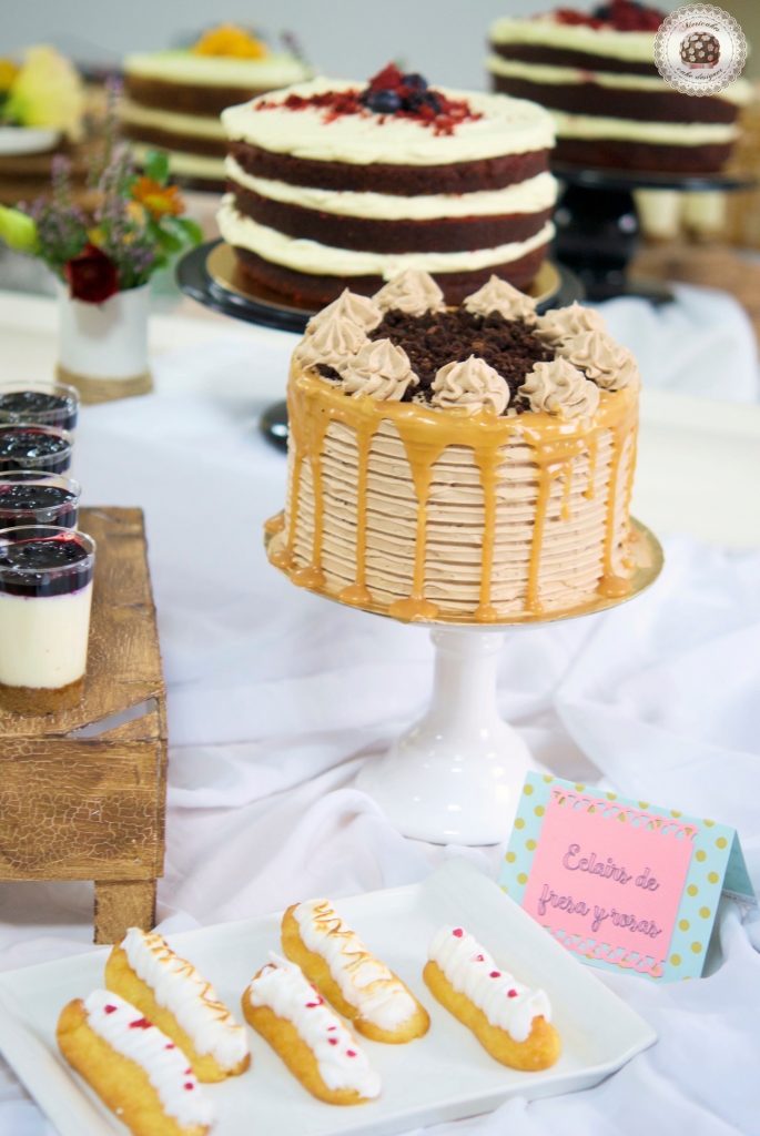 clase-privada-curso-reposteria-creativa-mesas-dulces-pastry-tartas-decoradas-macarons-eclais-dessert-table-mericakes-barcelona-cupcakes-private-class-11