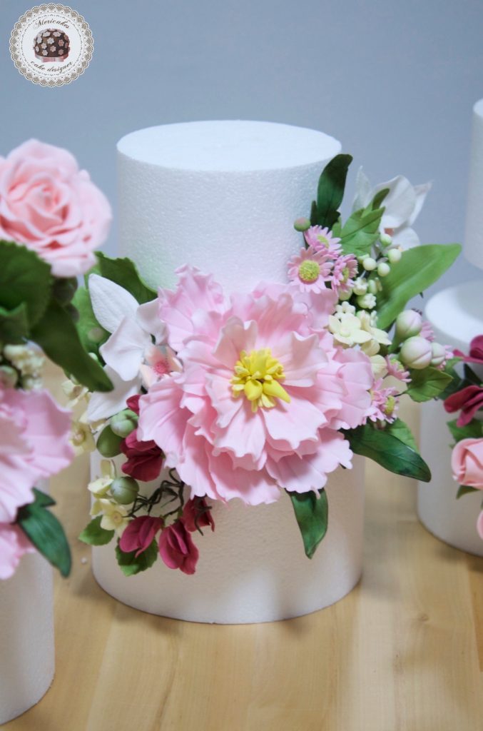 master-class-wedding-sugar-flowers-curso-de-flores-de-azucar-barcelona-sugar-flowers-mericakes-tartas-de-boda-wedding-cake-sugarcraft-reposteria-creativa-peony-roses-sweet-pea-gumpaste-da