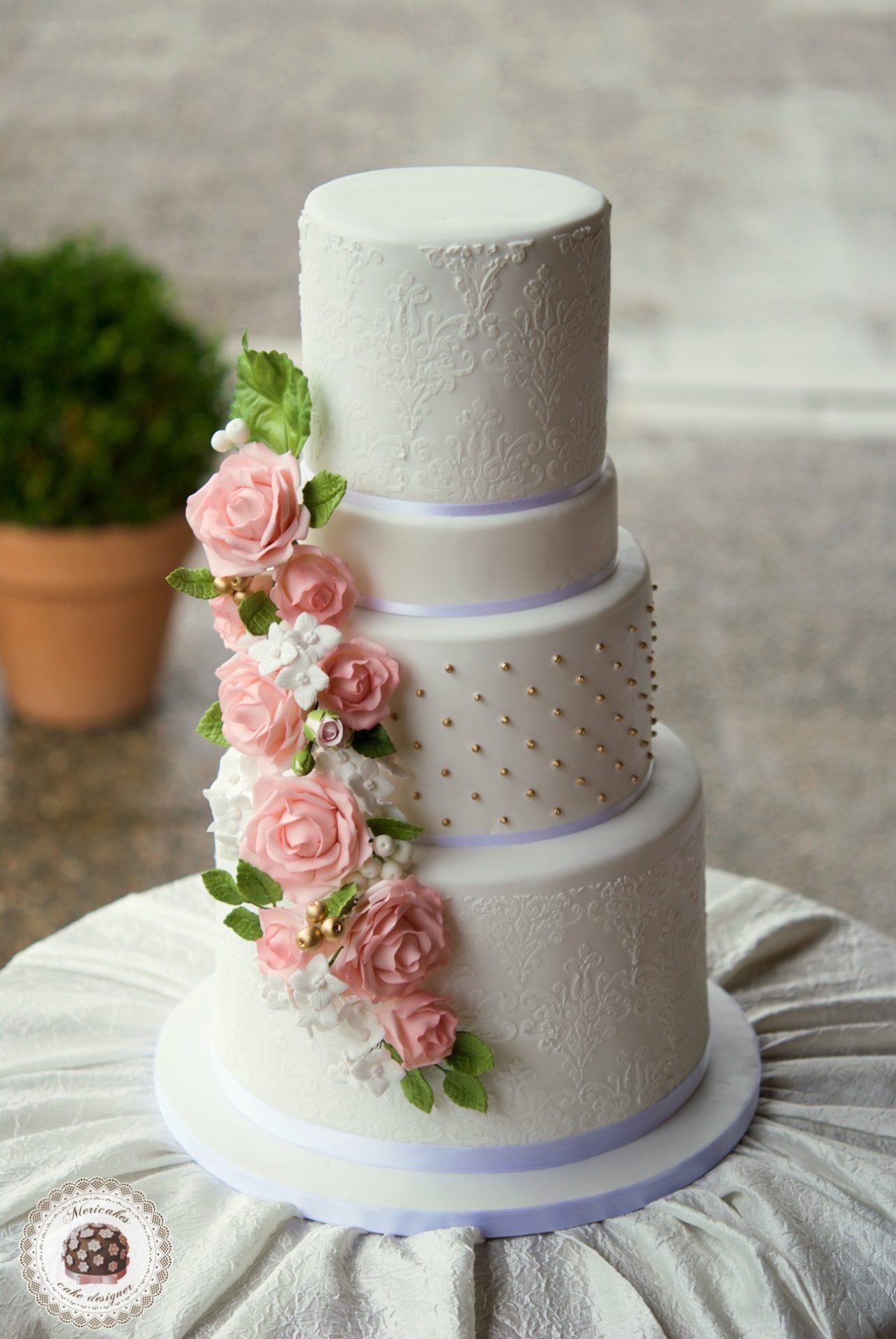 WEDDING CAKE, tarta de boda, cake artist, damask, sugar flowers, flores de aucar, hortensias, rosas, lemon curd, fondant, barcelona, mericakes