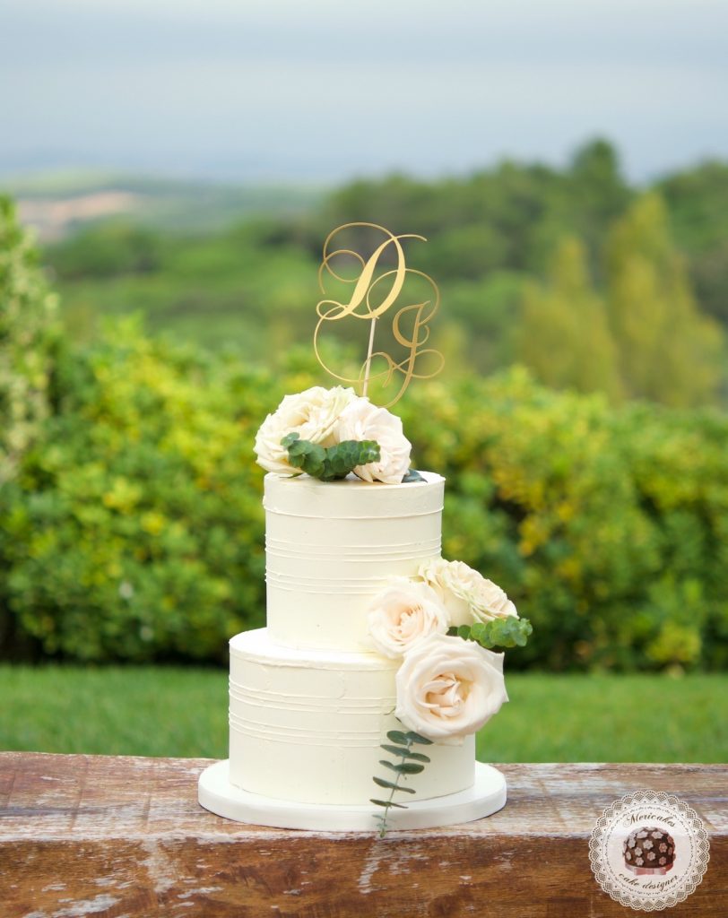 Romantic Wedding Cake, cream cake, tarta de boda, mericakes, barcelona, rosas, cake topper, eucalipto, spain wedding 1