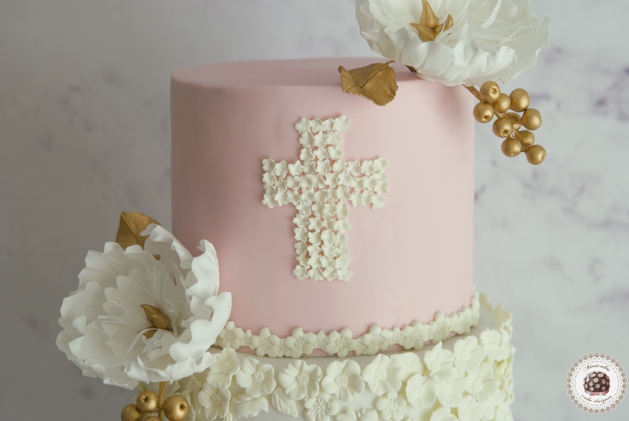 Christening flowers cake