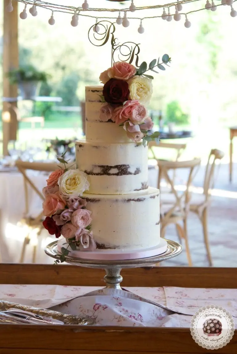 Roses semi naked cake
