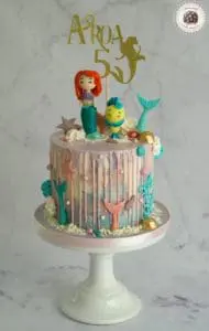 Sirenita Drip Cake