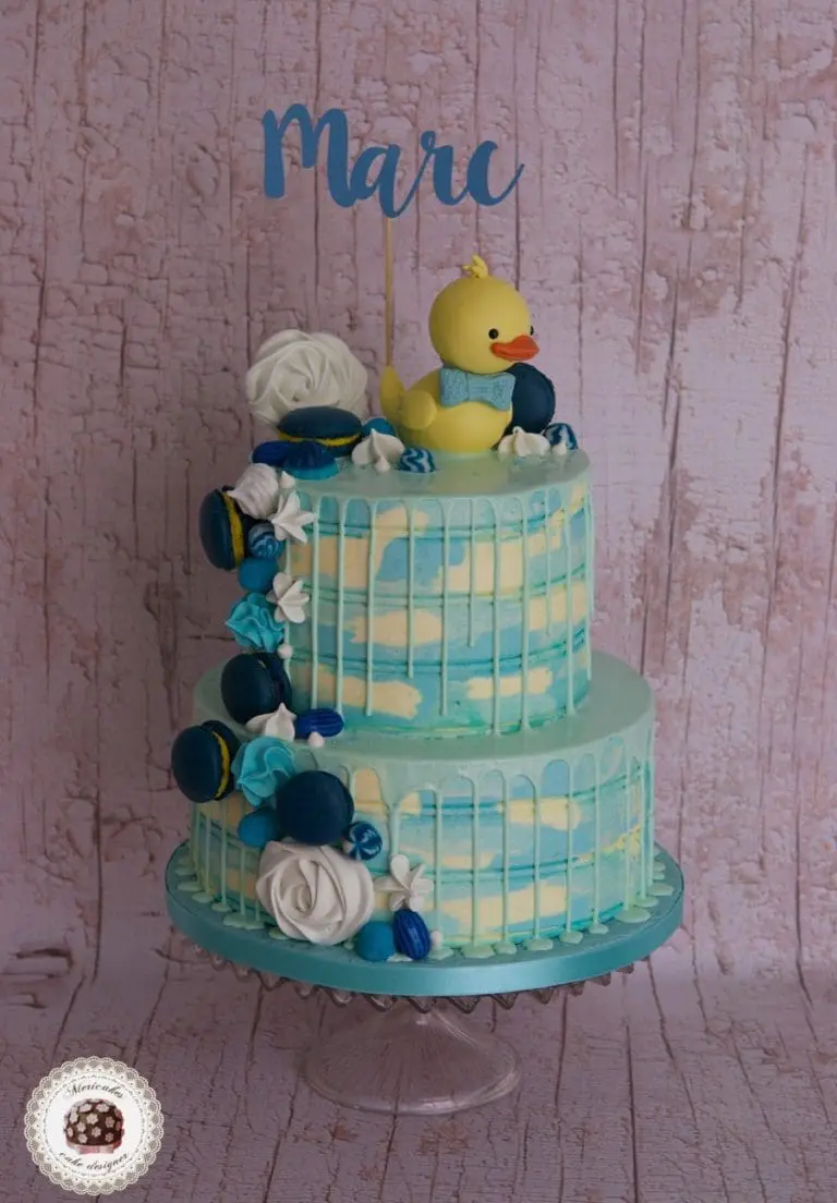 Rubber Duck Drip Cake
