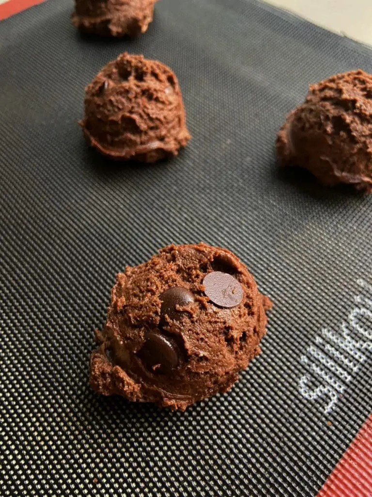 chocolate chip cookies