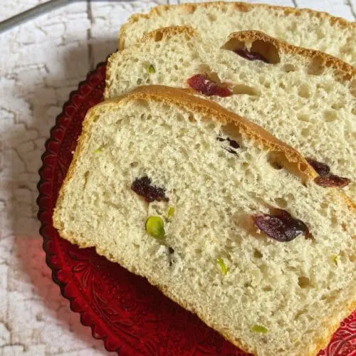 pan de molde con pistachos y arandanos