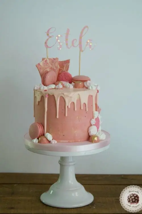 Drip Cake Pink