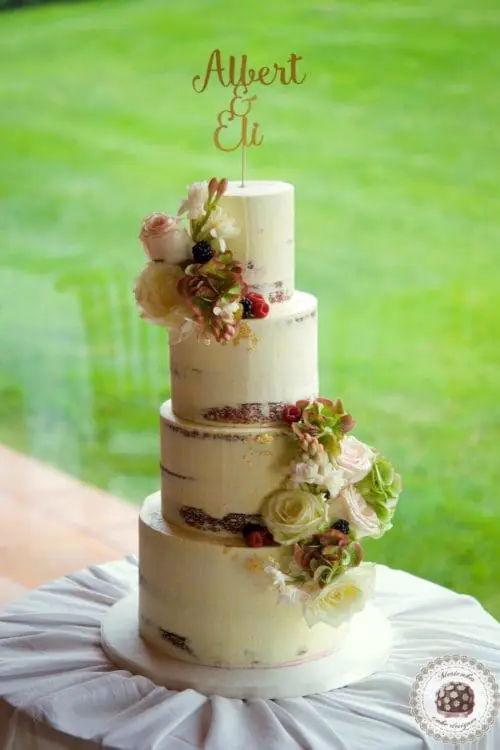 Semi Naked Flowers Cake