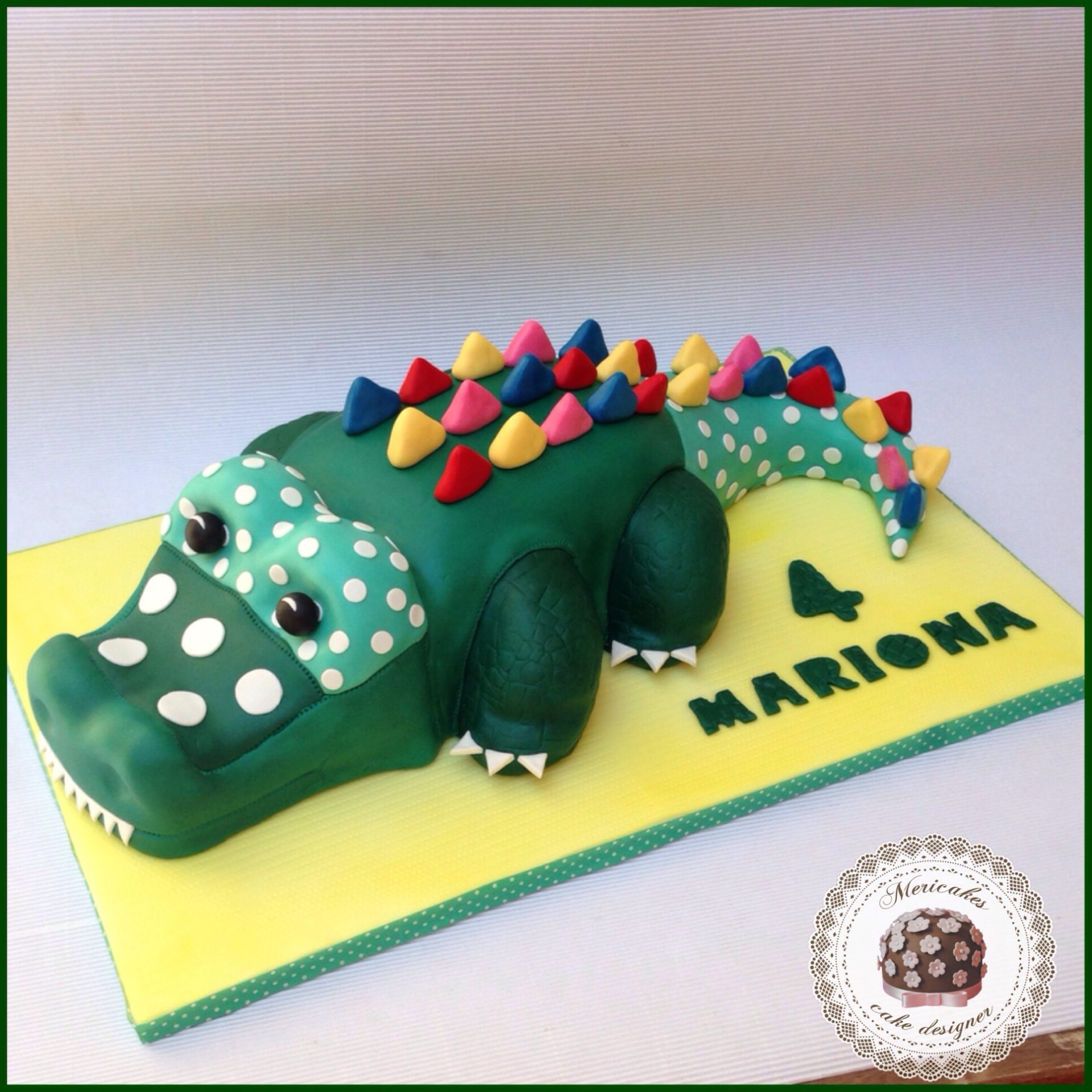 Crocodile kawaii cake (tarta cocodrilo kawaii) - Mericakes - Cake Designer