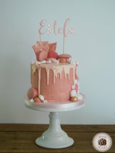 Drip Cake Pink