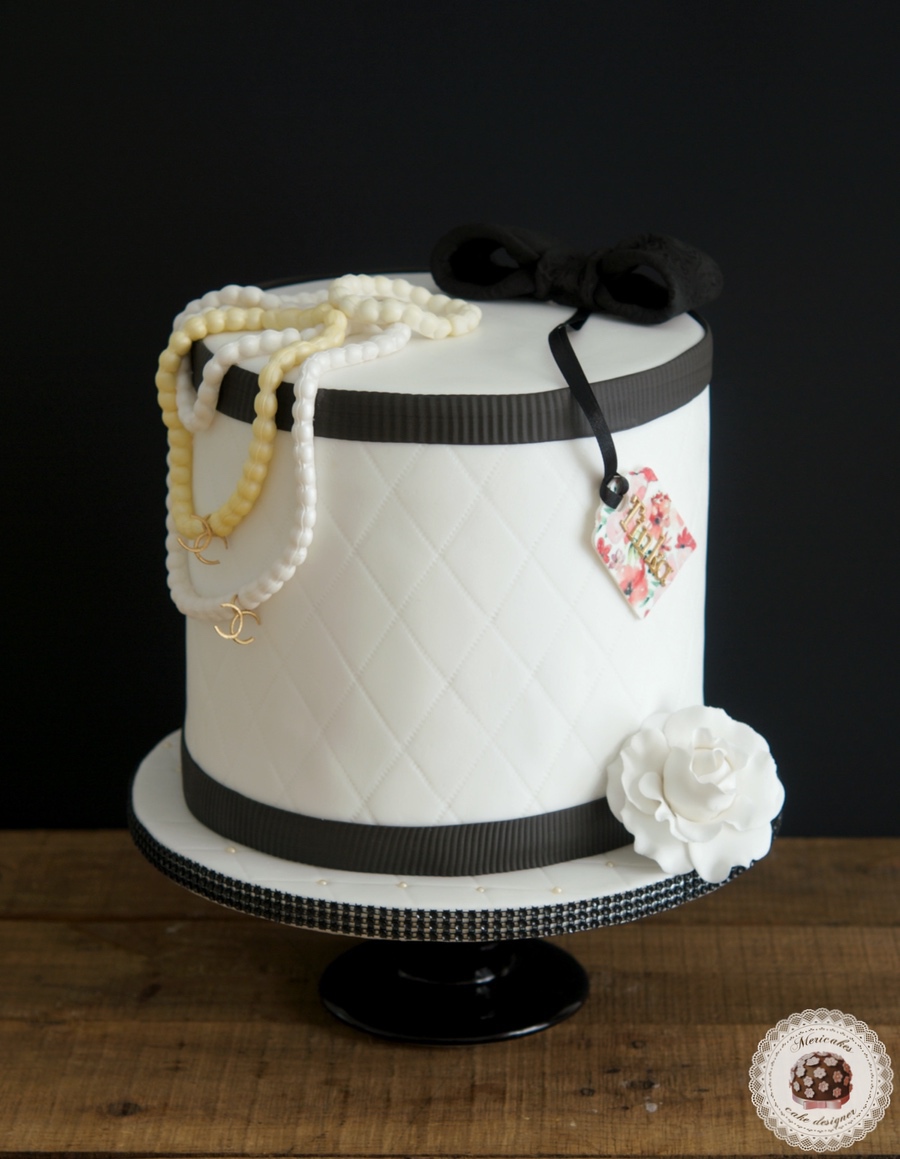 Chanel box cake