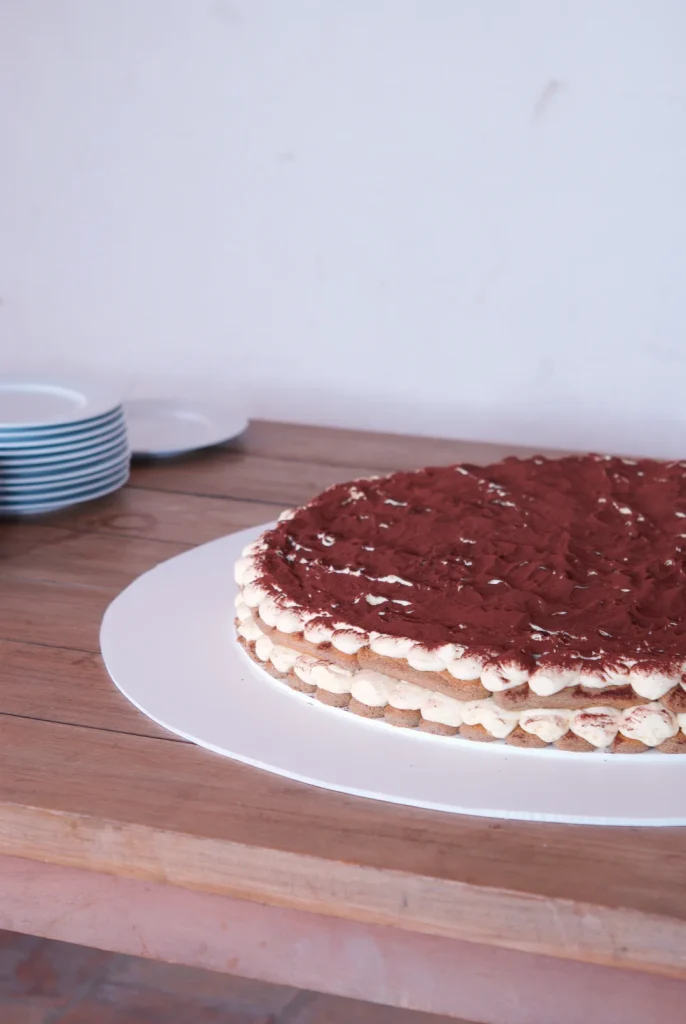 XXL tiramisu wedding dessert with cocoa, an alternative wedding cake by Mericakes