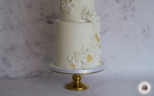 Relief and Gold Wedding Cake