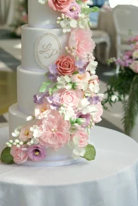 Sugar Blooms wedding cake