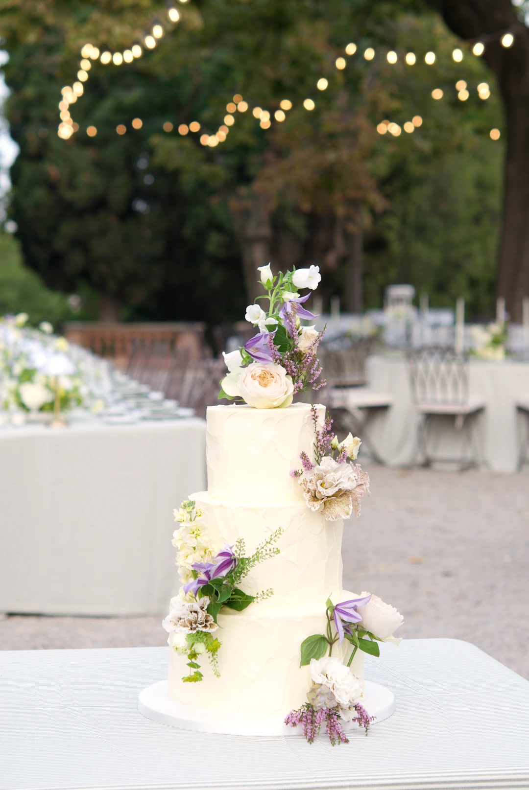 Organic Wildflower Wedding Cake