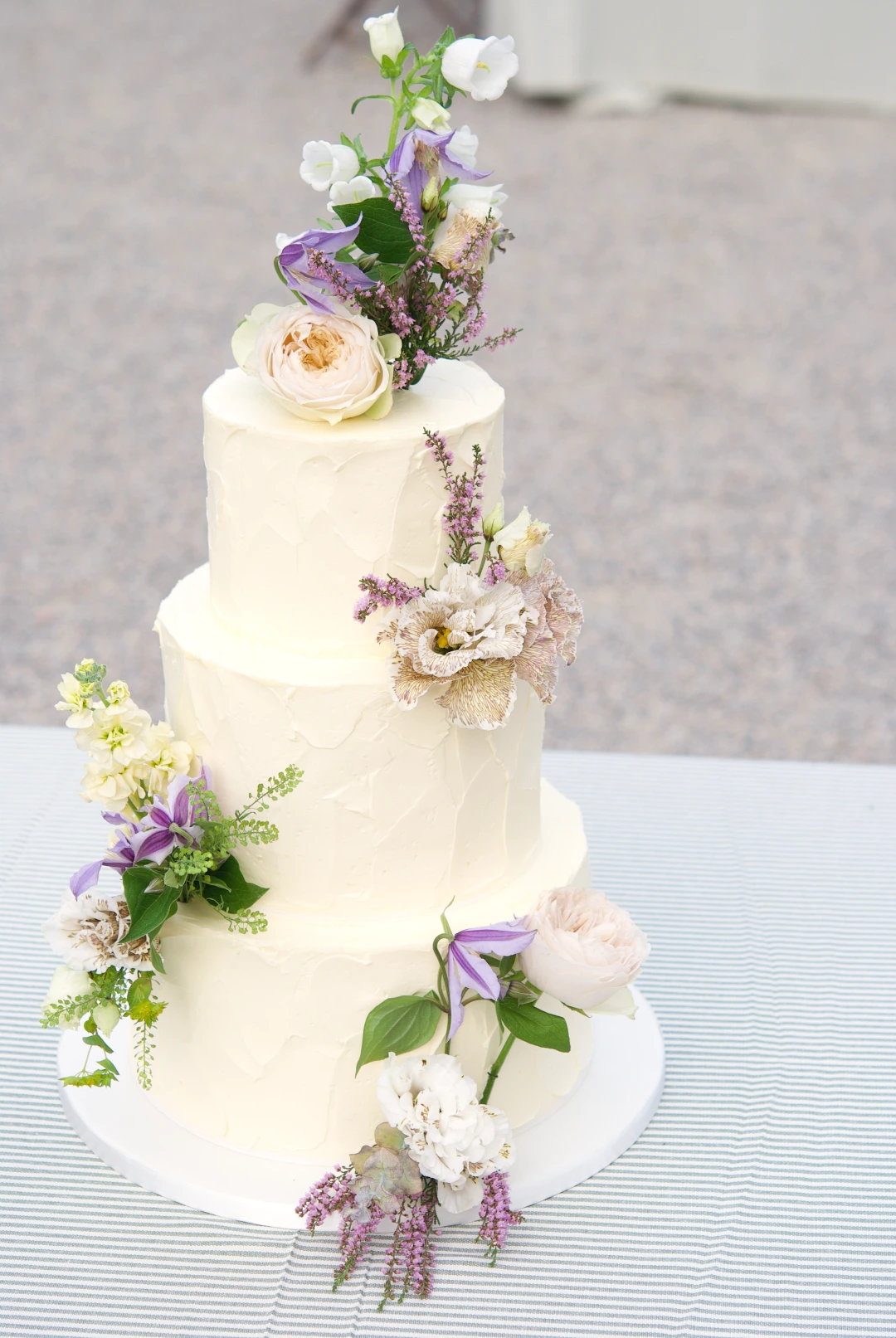 Organic Wildflower Wedding Cake