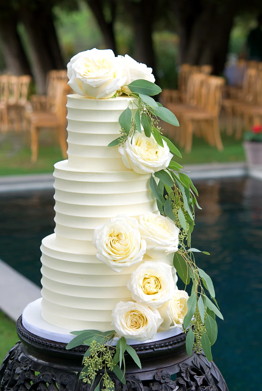 Roses and Comb Wedding Cake