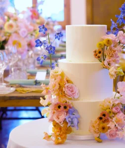 Master class tartas de pisos cream and flowers