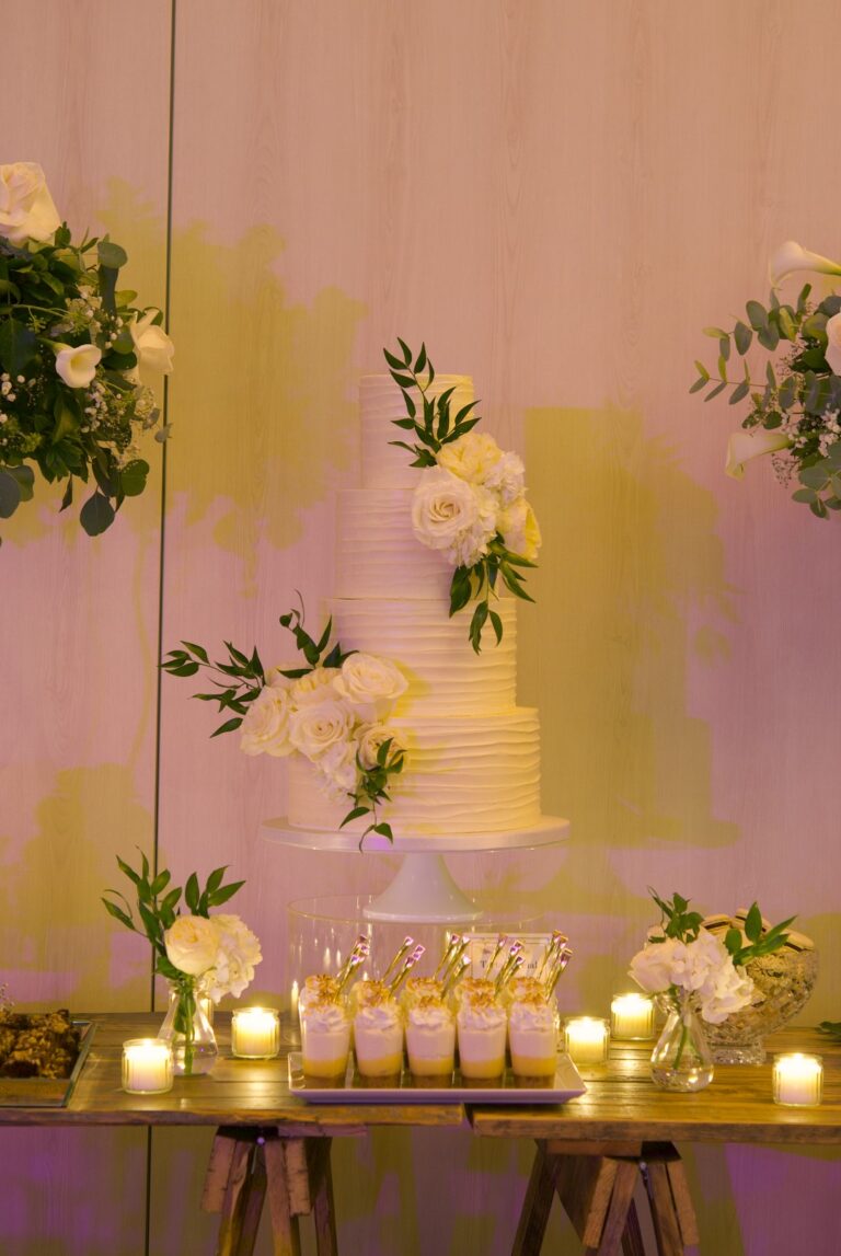 Wedding sweet table