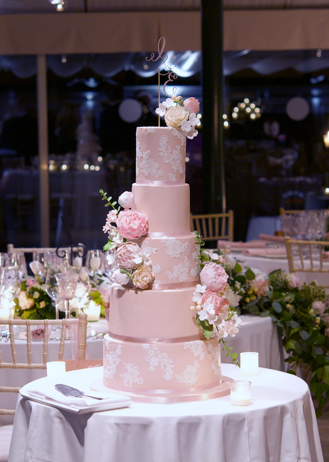 Lace and Roses Wedding Cake