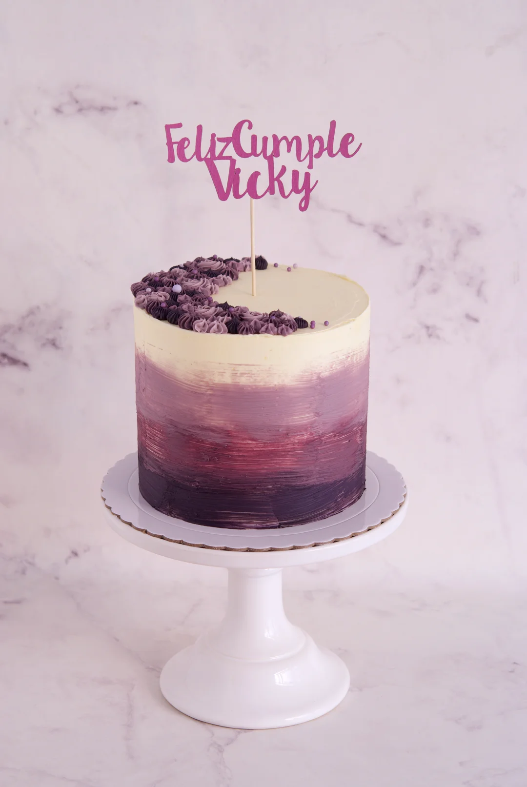 Rustic Lila Ombre Cake