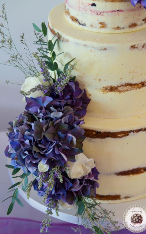 Lavender Sweet Table, wedding cake, tarta de boda, mericakes, barcelona, wedding dessert, macarons, cupcakes, flowers cake, wedding cookies 1