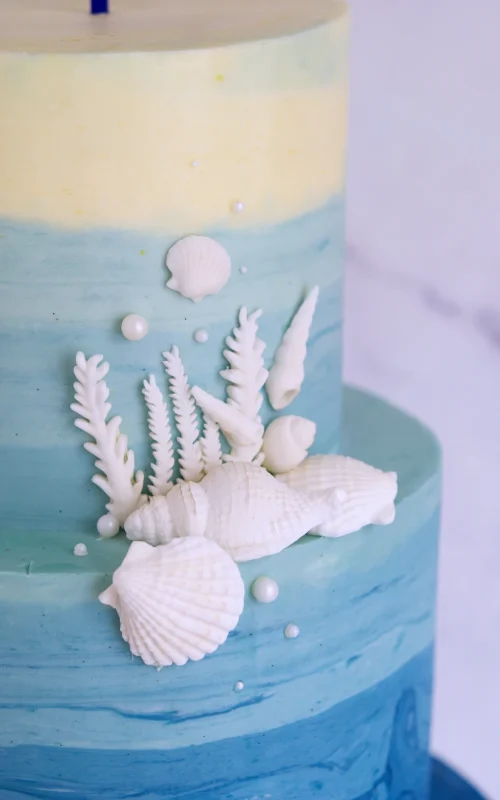 Ocean Lovers Wedding Cake