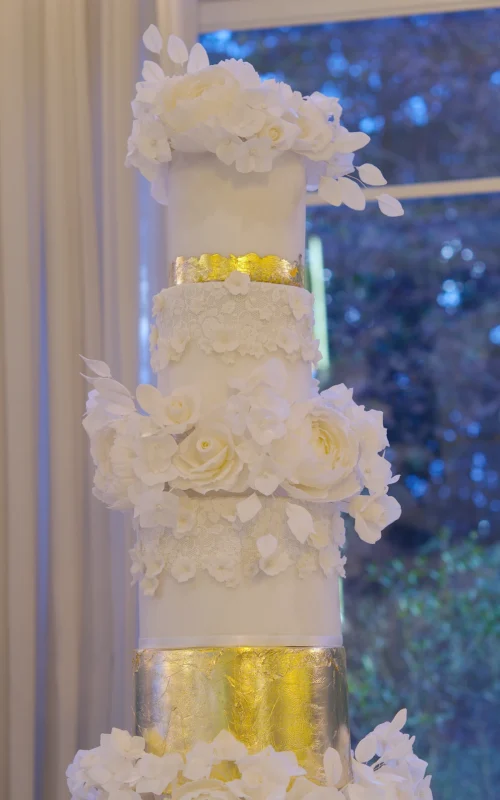 Opulence floral lace wedding cake, wedding cake barcelona, tartas de boda, mericakes, sugar flores, cake lace, fondant cake, mimosa nake, namelaka,7