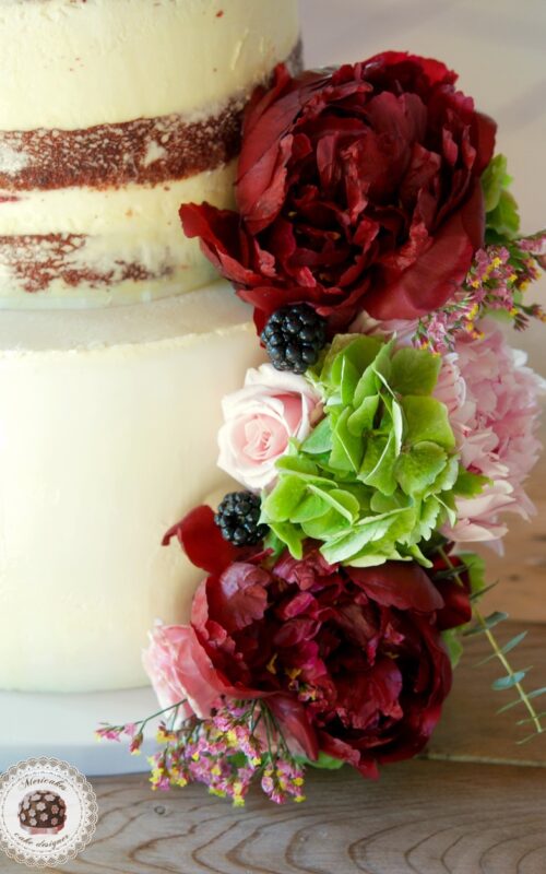 Peony Semi Naked Cake, tarta de boda, mericakes, pastel de boda, wedding cake, red velvet, topper, mini cakes, fresh flowers cake 9