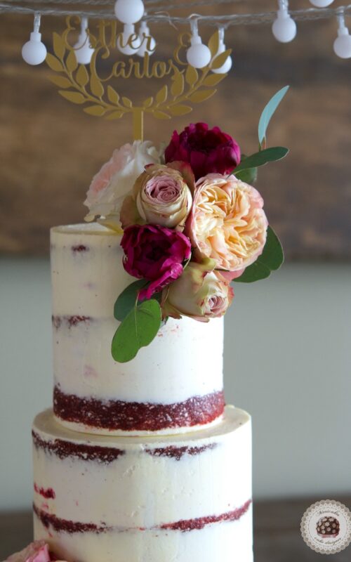 Red Velvet Wedding Cake, flowers cake, mericakes, tartas de boda, pastel, barcelona wedding, mascarpone cream, semi naked cake, 1