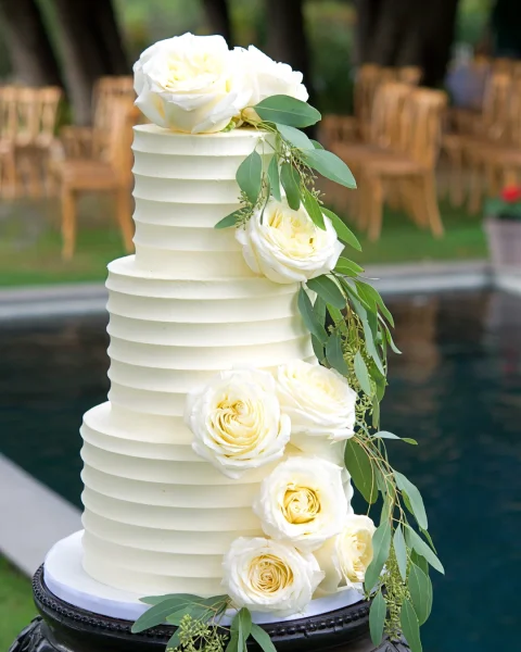 Roses and Comb Wedding Cake