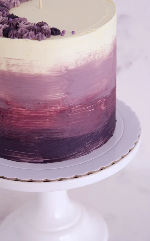 Rustic Lila Ombre Cake