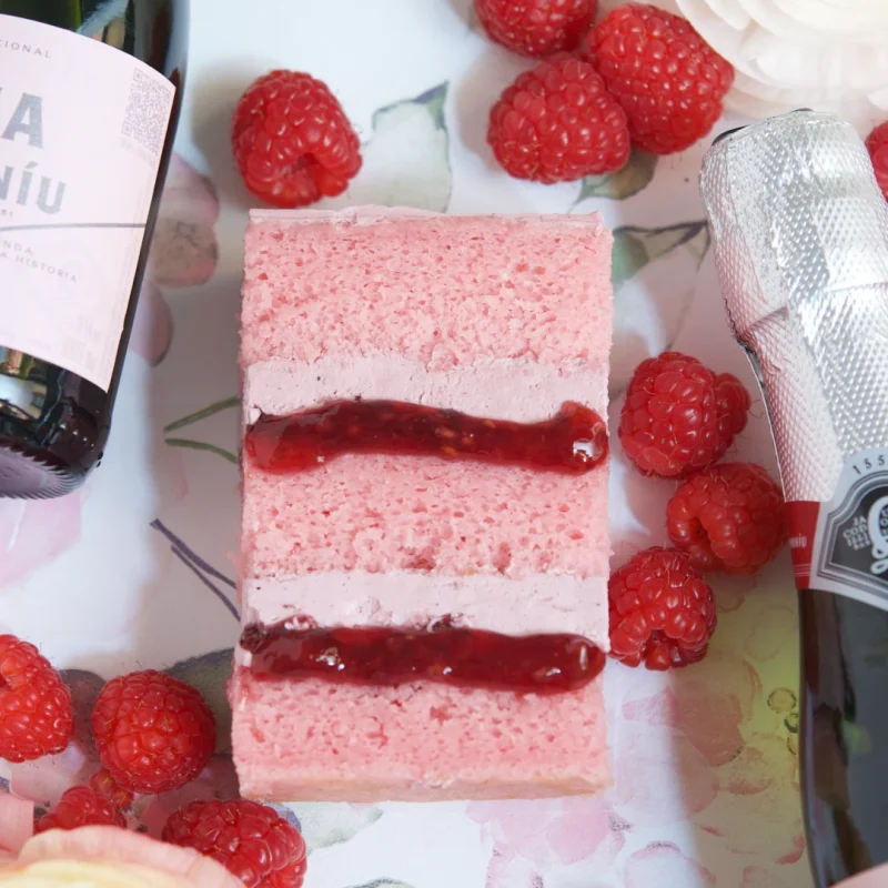 Champagne Rose Velvet Cake Barcelona