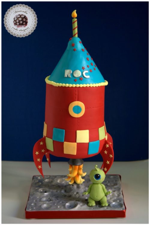 cohete-espacial-rocket-cake-kewpie-alien-chocolate-tartas-barcelona-fondant-tartas-infantiles-tarta-3d-2