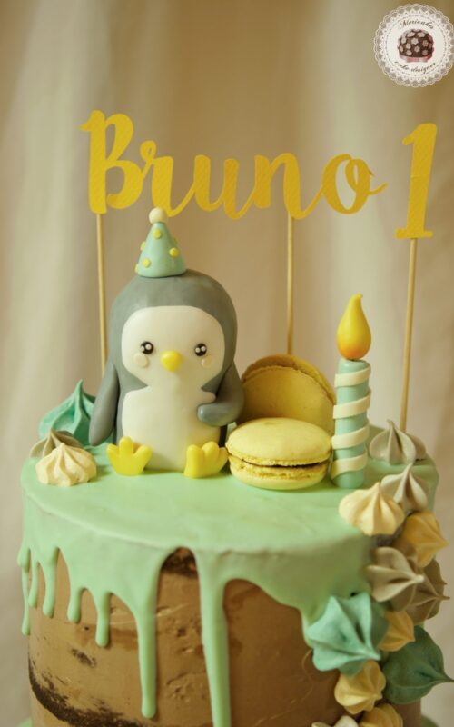 mesa dulce, candy bar, dessert table, drip cake, baby party, pinguino, penguins, cookies, cheese cake, macarons, mericakes, barcelona 2