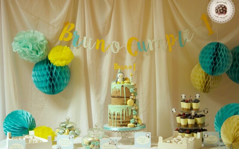 mesa dulce, candy bar, dessert table, drip cake, baby party, pinguino, penguins, cookies, cheese cake, macarons, mericakes, barcelona