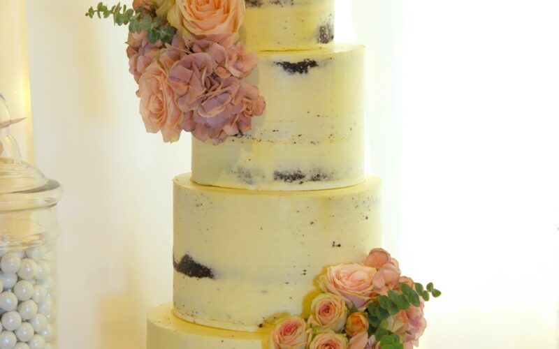 Wedding semi naked cake